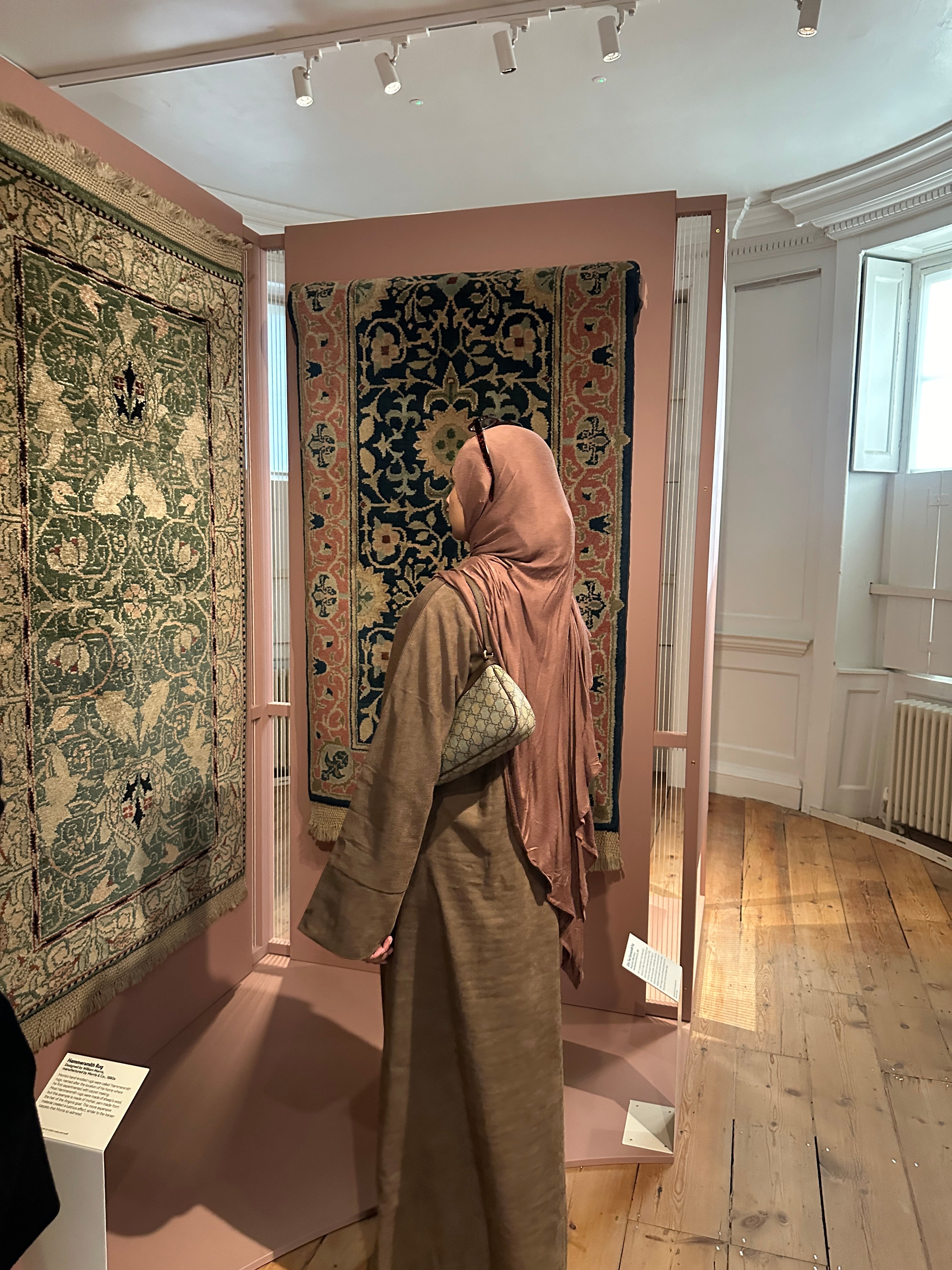 MOCHA CORDUROY ZAYTOON ABAYA