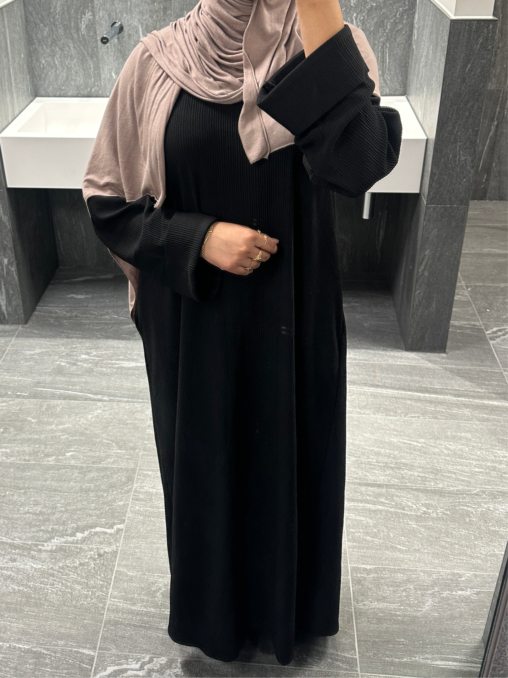 Closed Ribbed Autumn Abaya