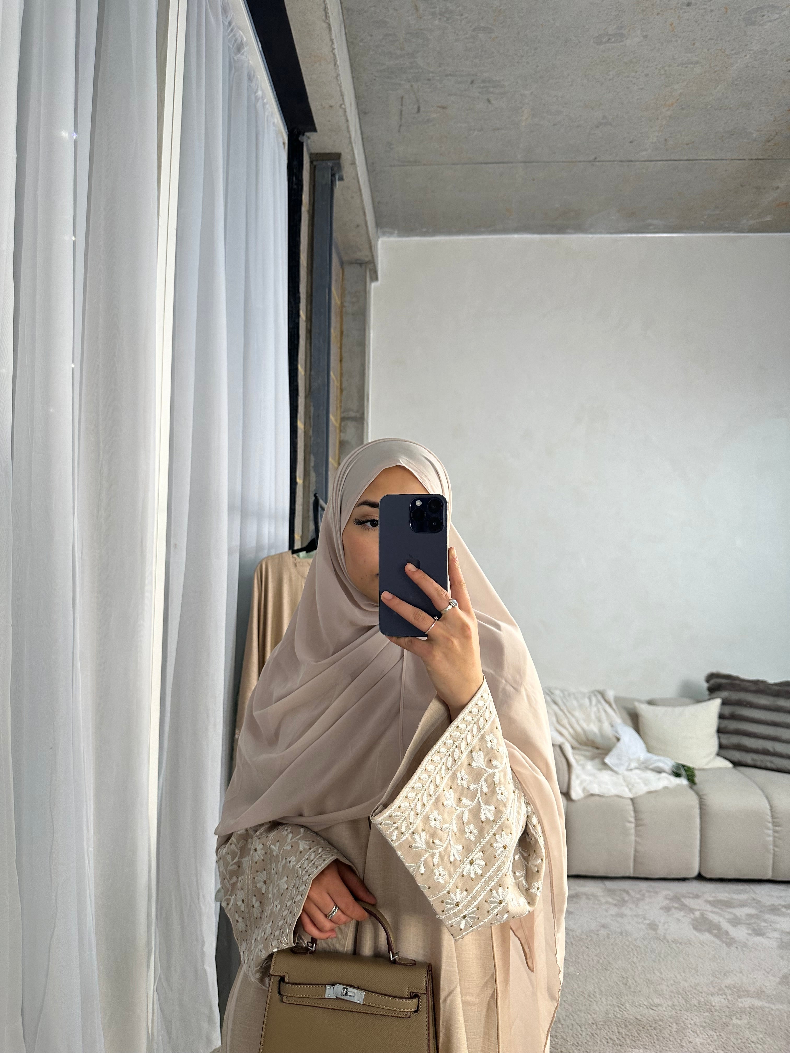 Aisha Abaya Blush Pink