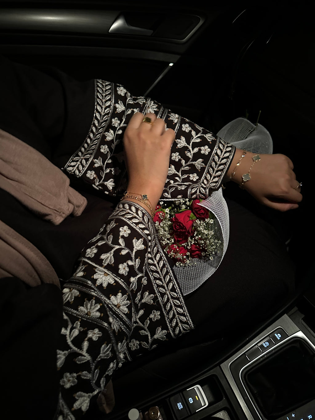 Aisha Abaya Black