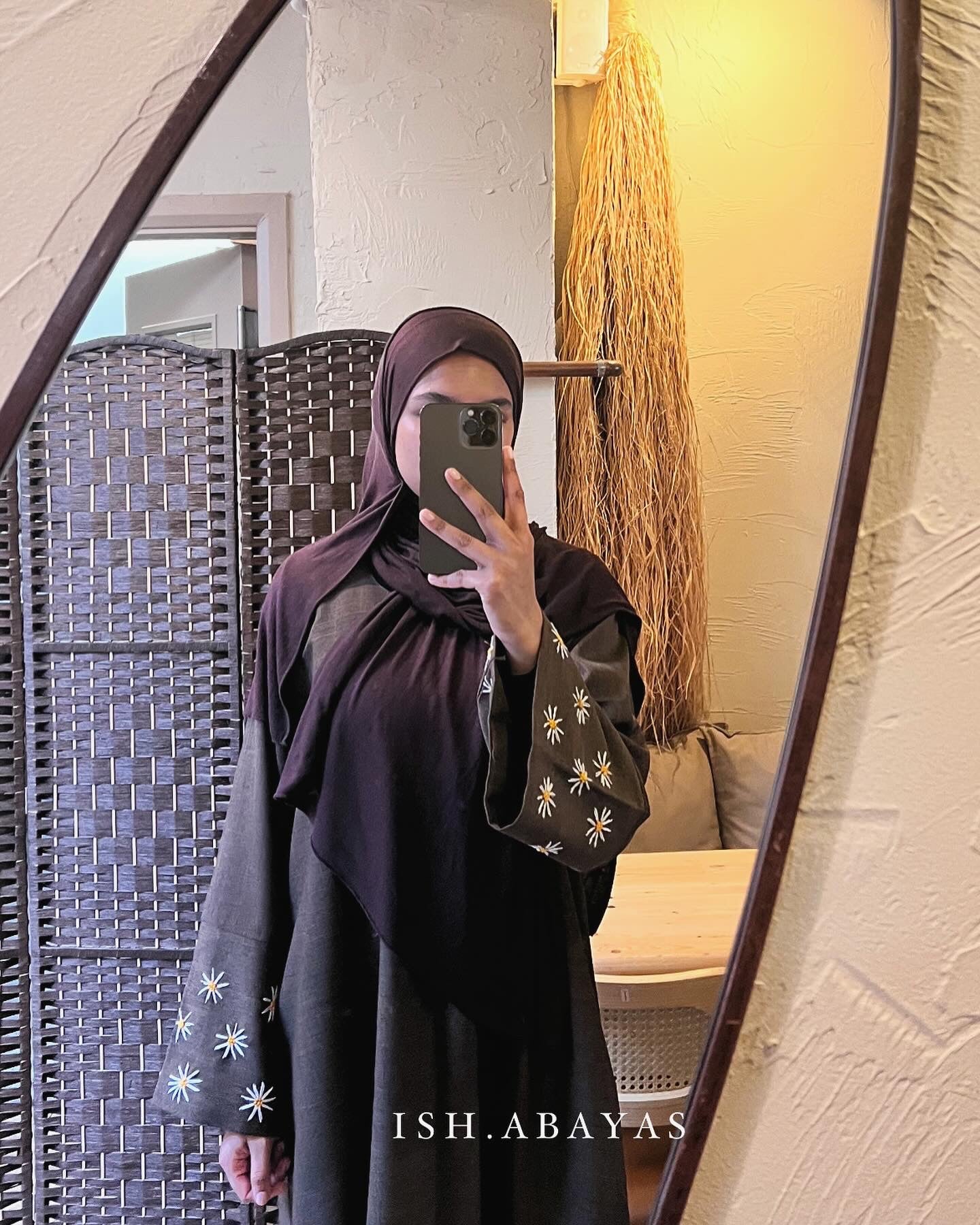 CoCoa Daisy Abaya