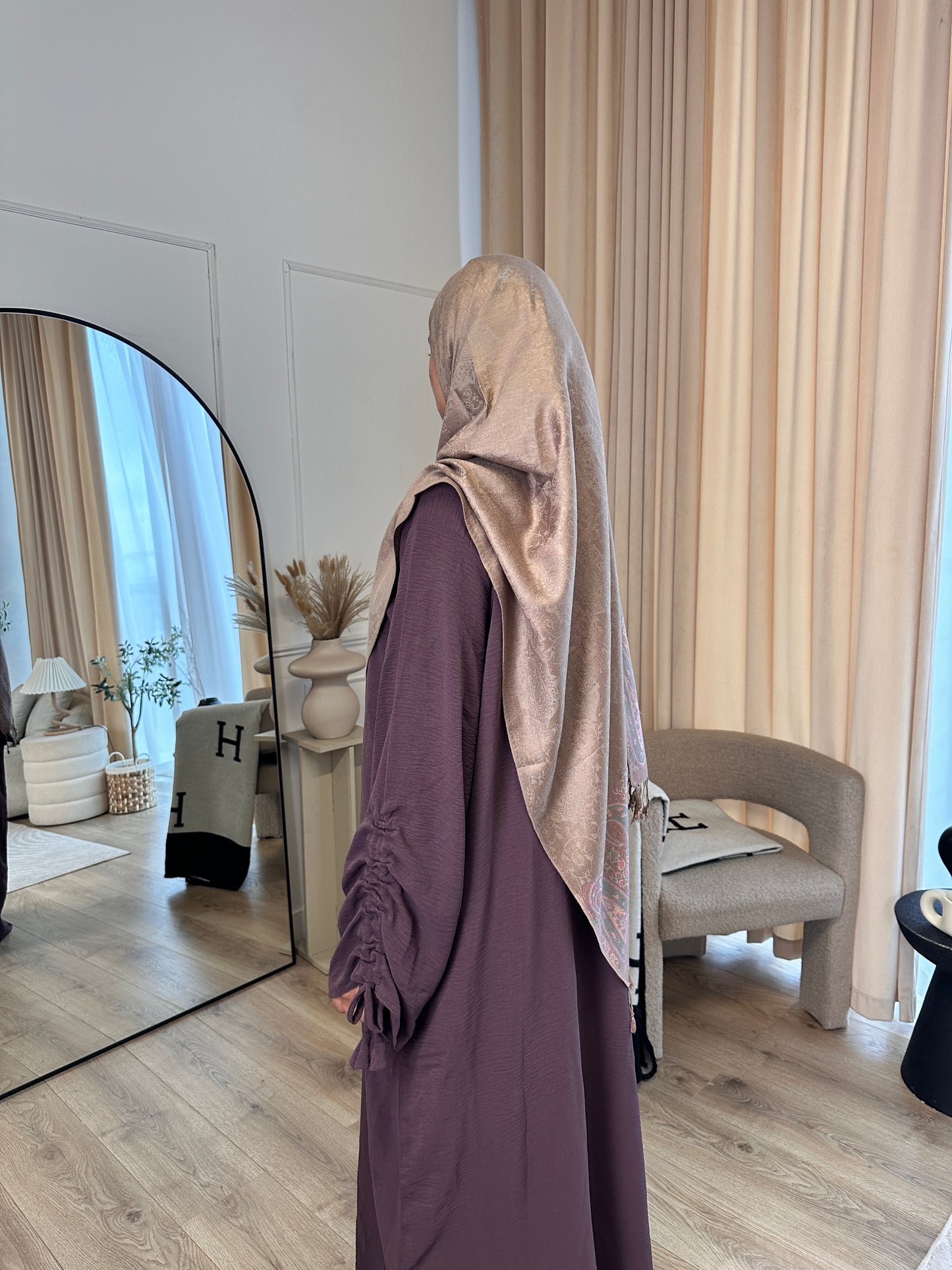 PLUM Salma Drawstring Abaya