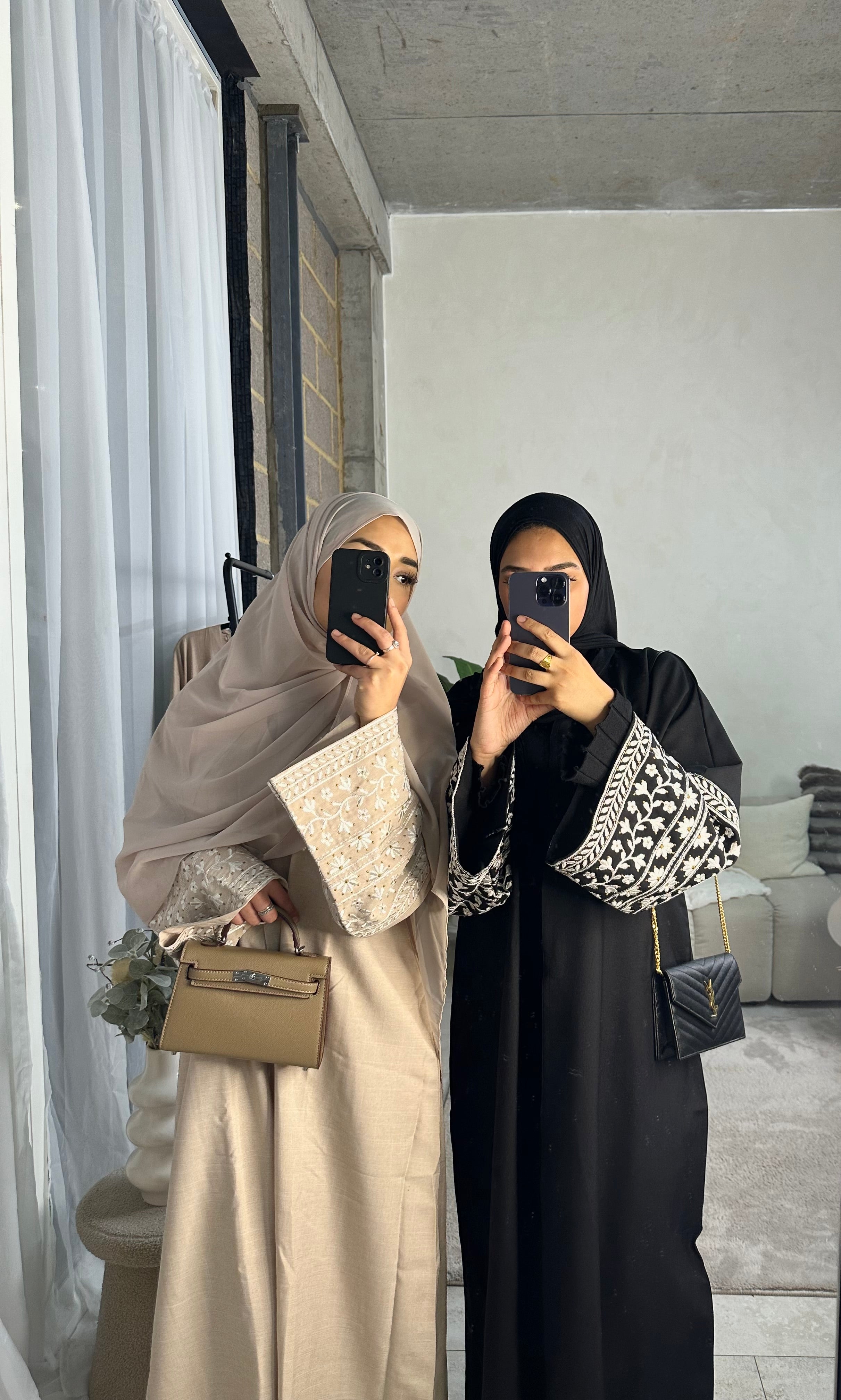 Aisha Abaya Blush Pink