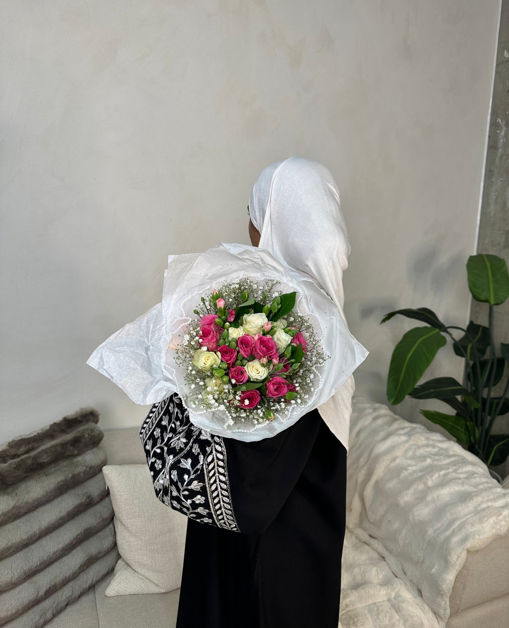Aisha Abaya Black