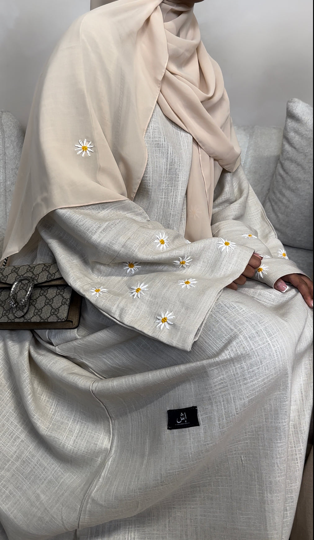 Beige Daisy Linen Abaya
