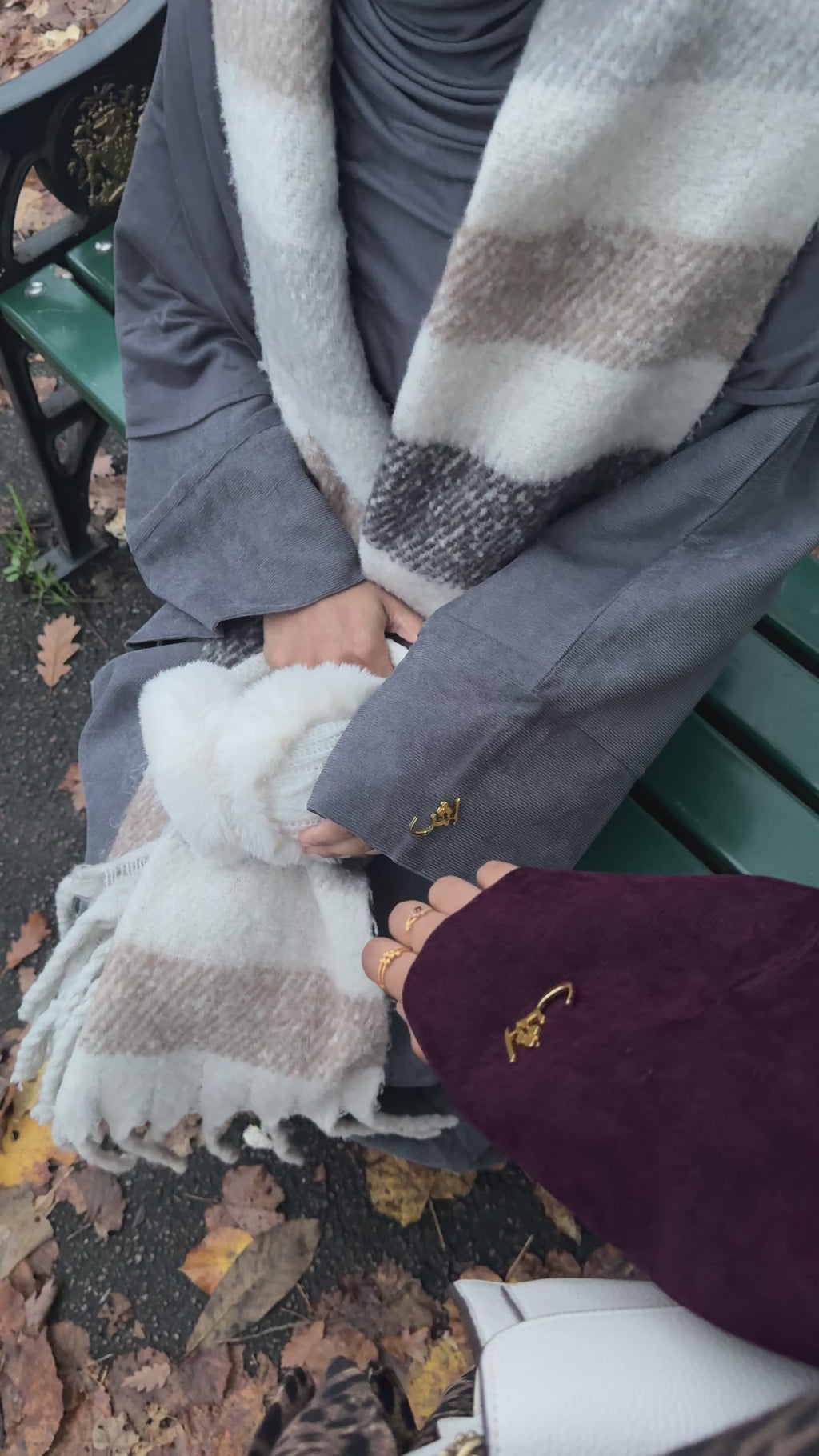 Zaytoon Corduroy Abaya with Gold Logo pin