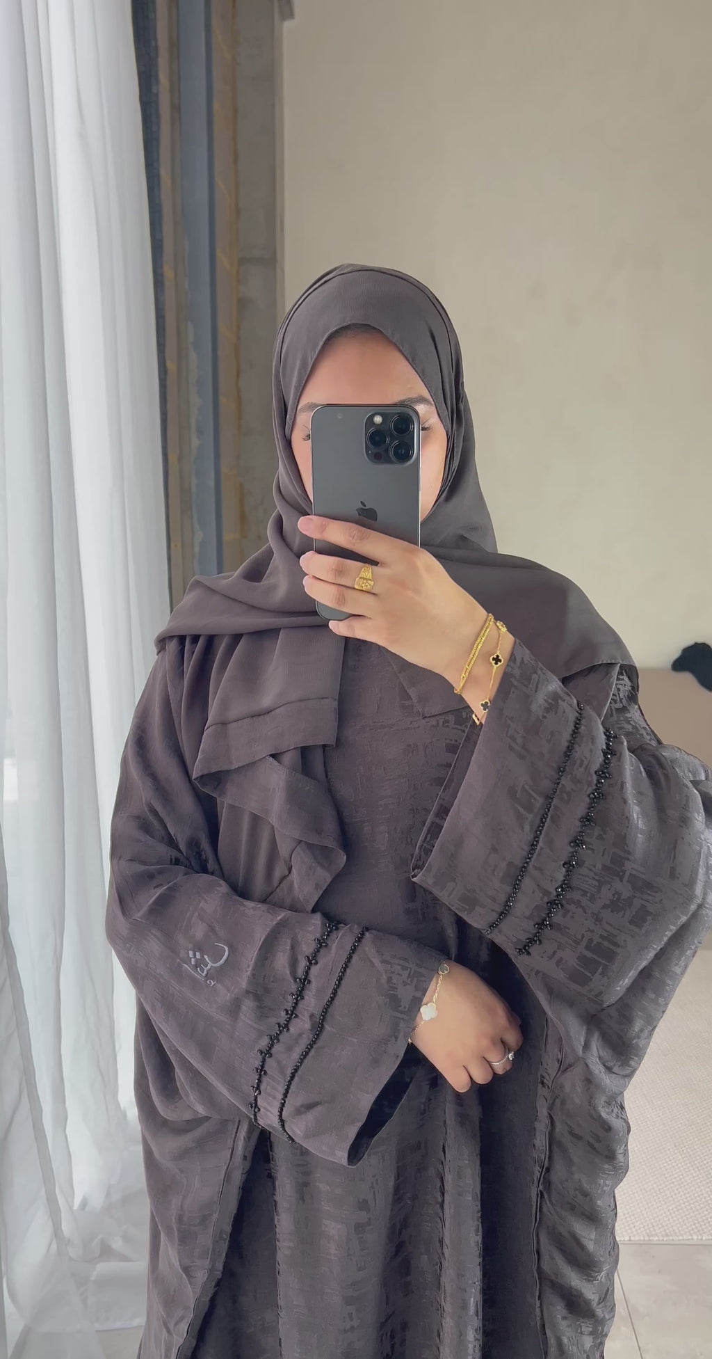 Luxe Misty Grey Rumaysa Abaya