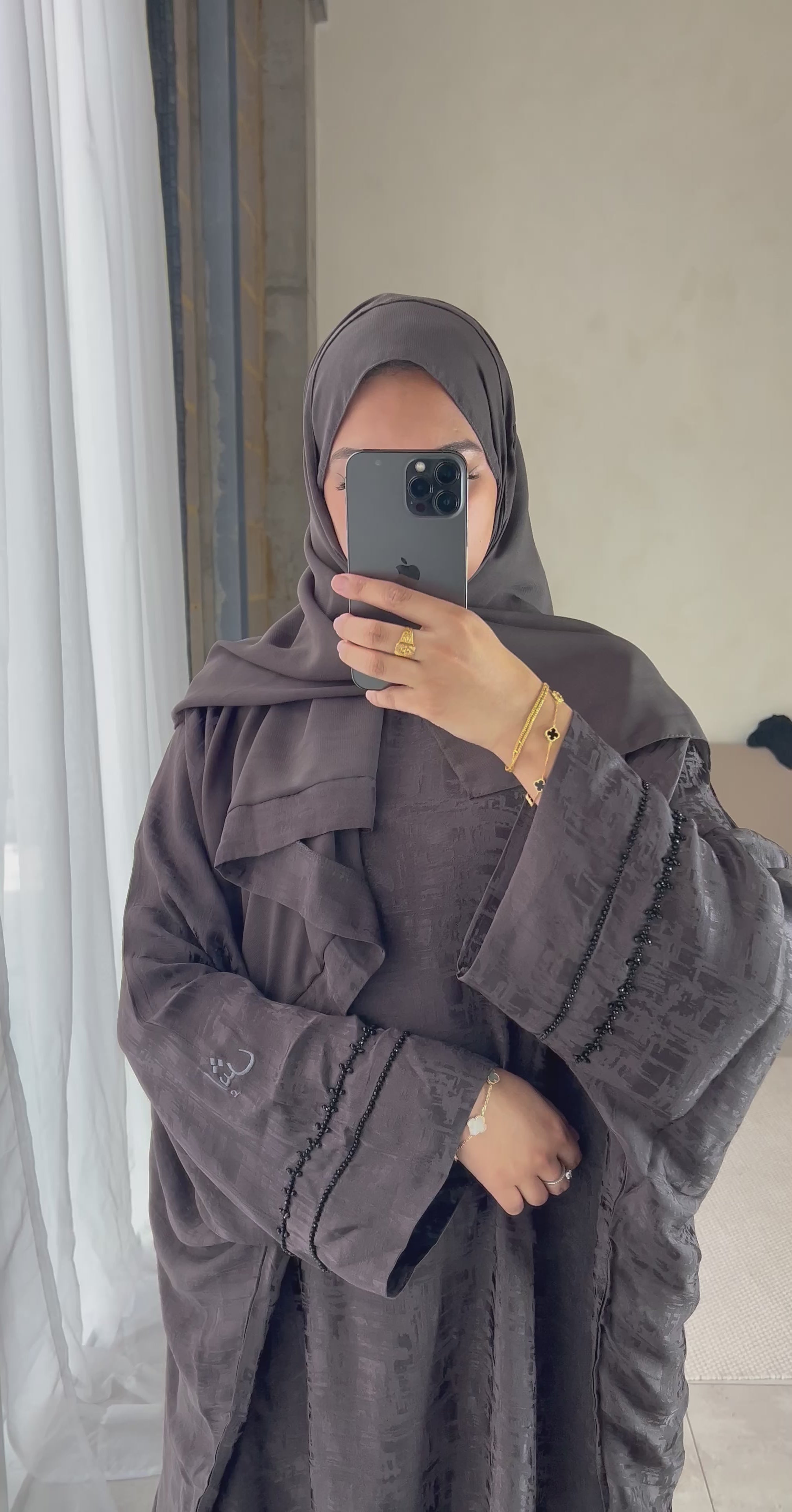 Luxe Misty Grey Rumaysa Abaya